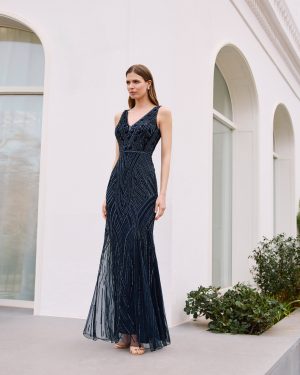 Couture Club 1GG7 – Navy gown με παγιέτες και αποσπώμενη κάπα