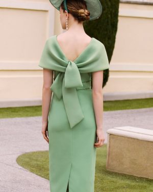 Couture Club 1GL8 – Πράσινο midi φόρεμα με διακριτικό ντραπέ και φιόγκο στην πλάτη