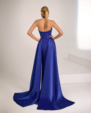 Marfil Barcelona 1J34 – Εντυπωσιακό halter gown με ανάλαφρη ουρά