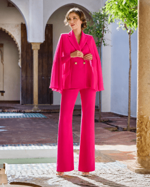 1260055 – Fuchsia pantsuit με cape μανίκια και tailored σακάκι