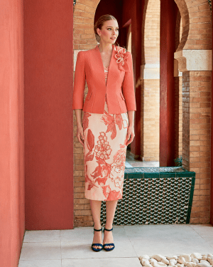 1261016 – Coral floral jacquard midi φόρεμα με structured σακάκι